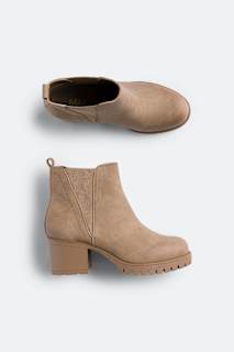 Kelsey Pull On Leather Wedge Bootie