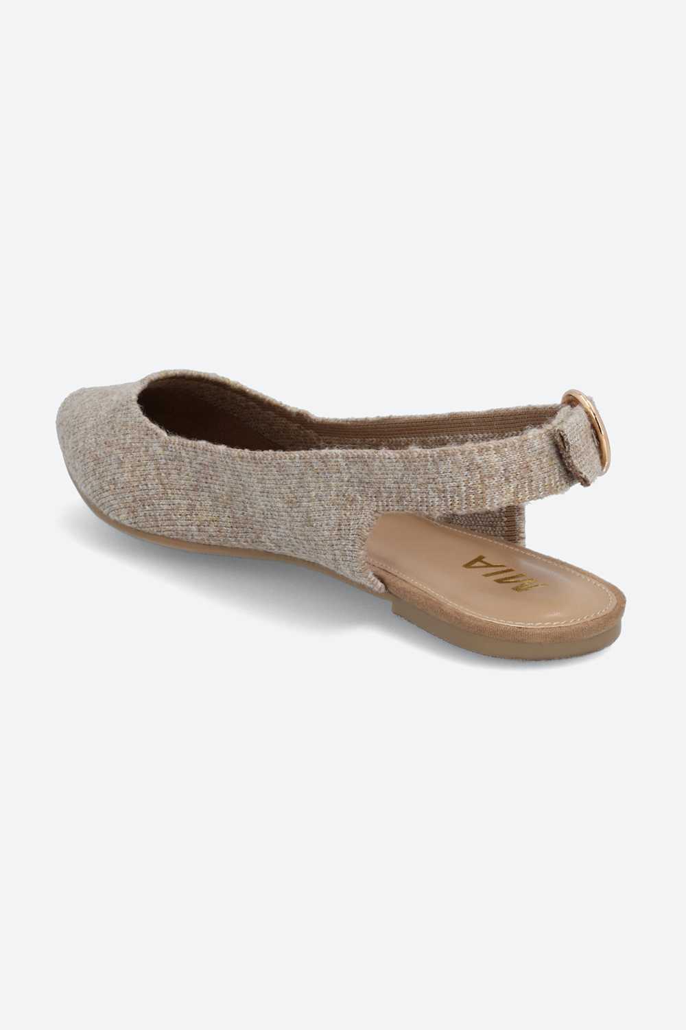 Diaana Flat