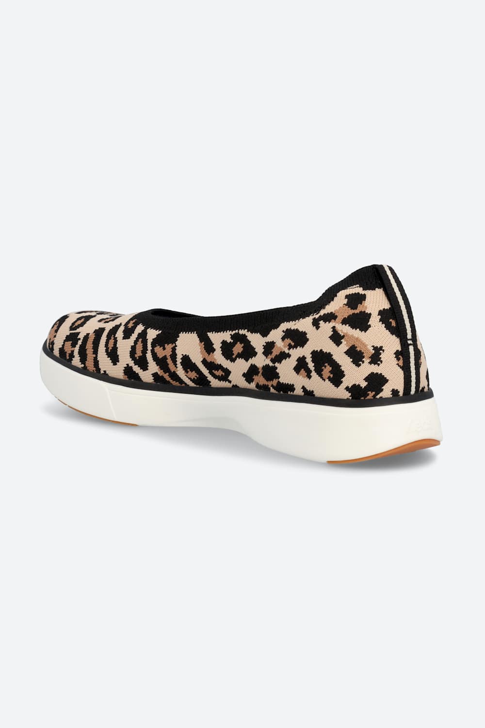 Blisswalk Skimmer Knit Flat
