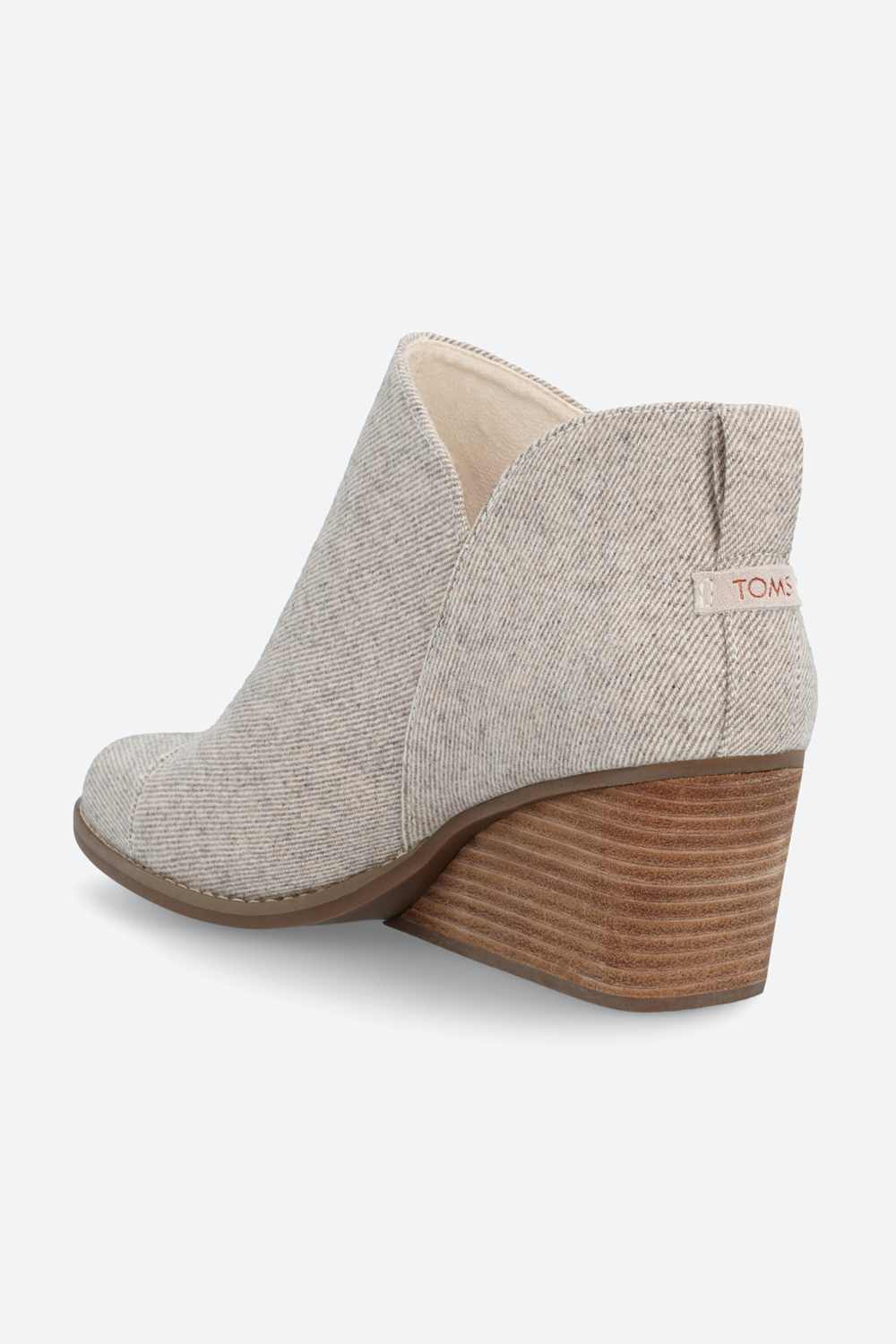 Goldie Bootie