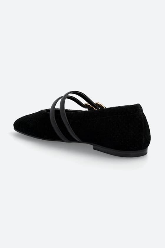 Arline Flat