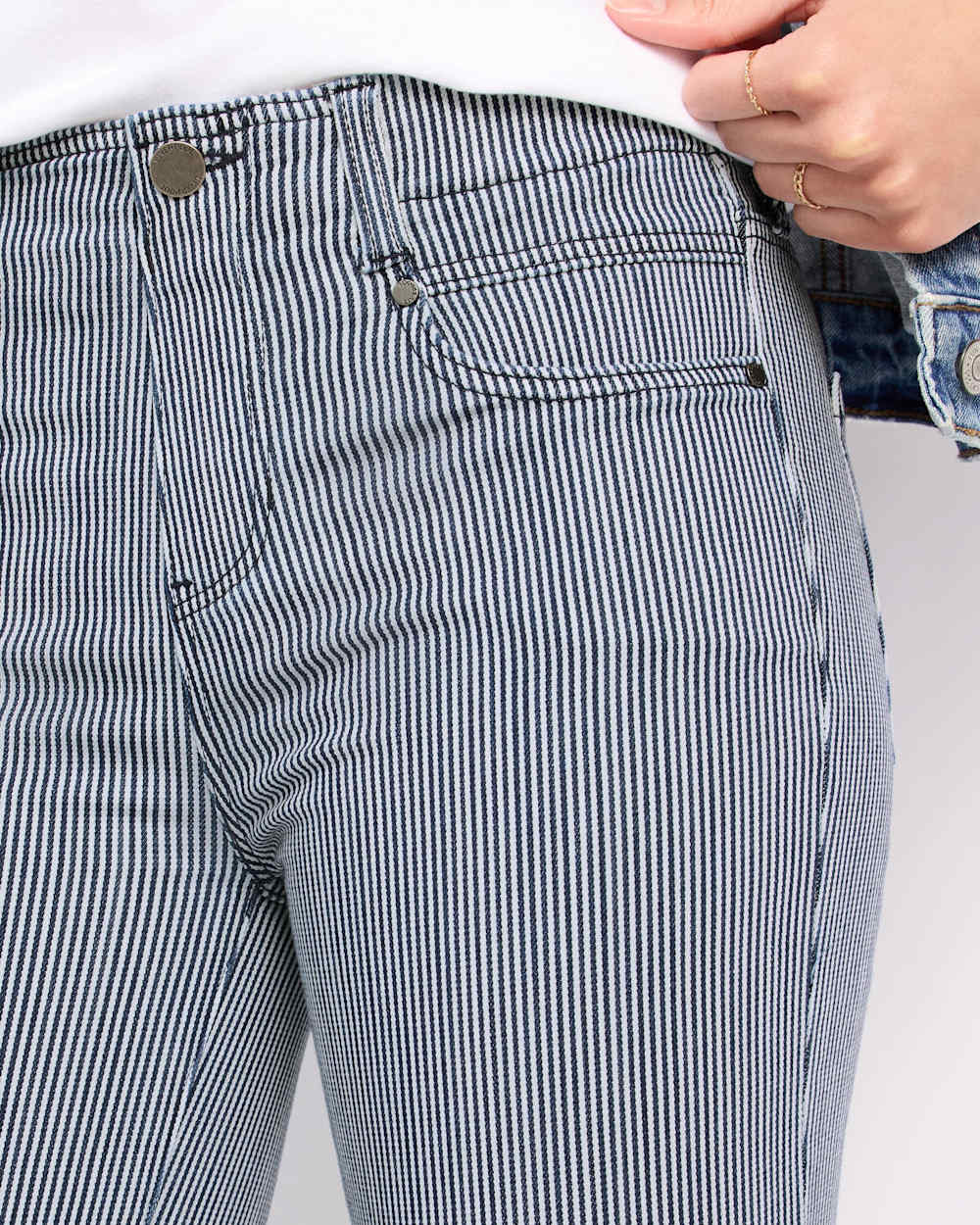 Gia Glider Crop Flare w/ Back Pleat Jean
