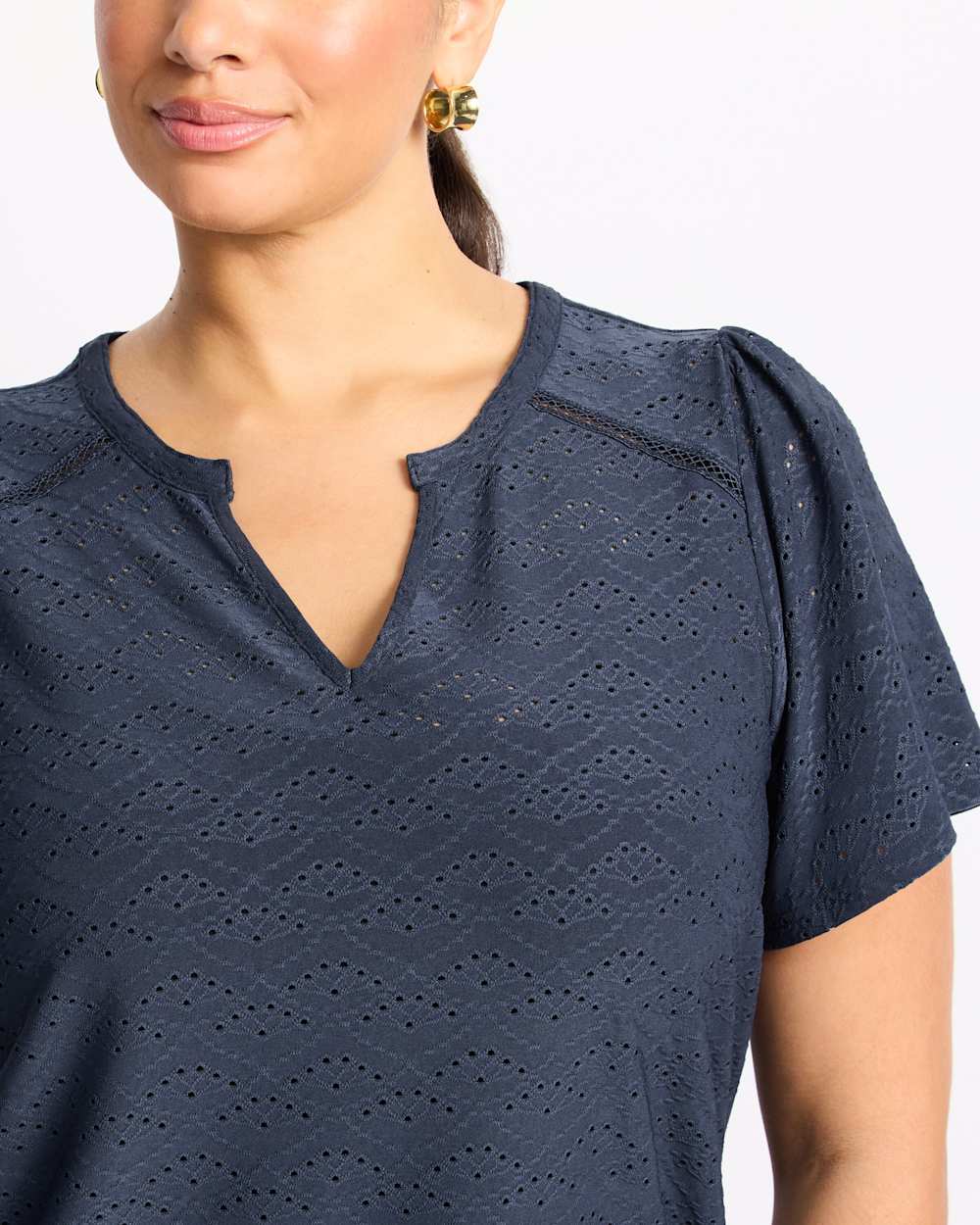 Dana Short Sleeve Keyhole Knit Eyelet Top