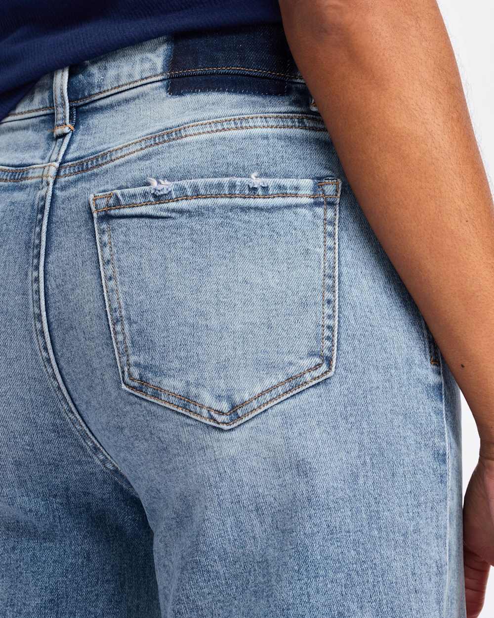 90s Wide Leg Jean